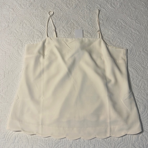 J Crew Factory Scalloped top NWT - Picture 2 of 4